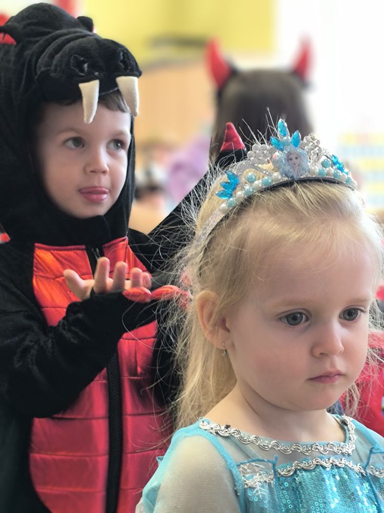 Celoškolní karneval